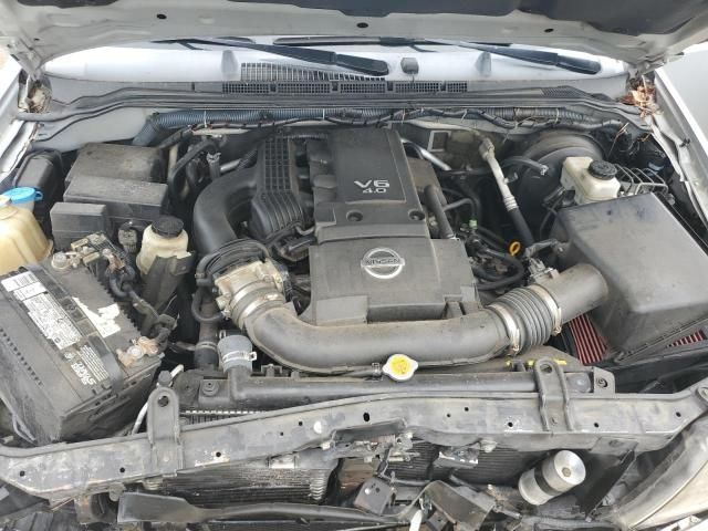 2006 Nissan Pathfinder LE