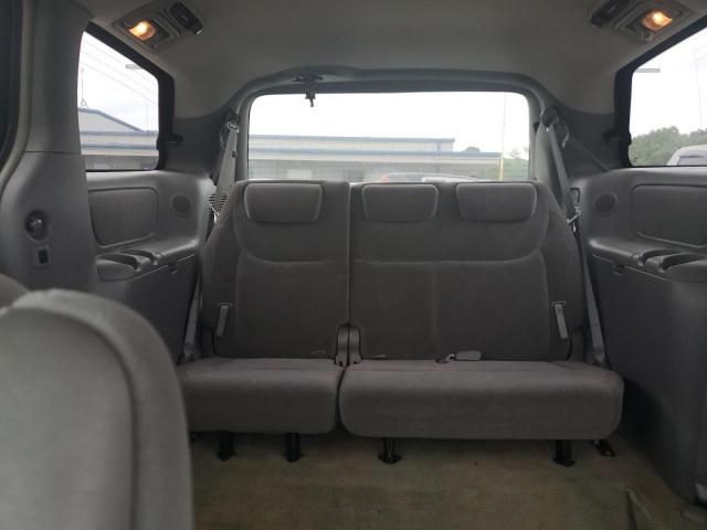 2004 Toyota Sienna XLE