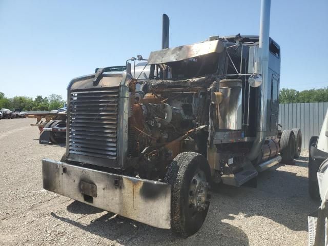 2003 Kenworth Construction W900