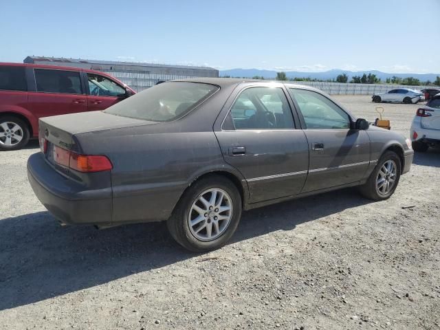 2001 Toyota Camry LE