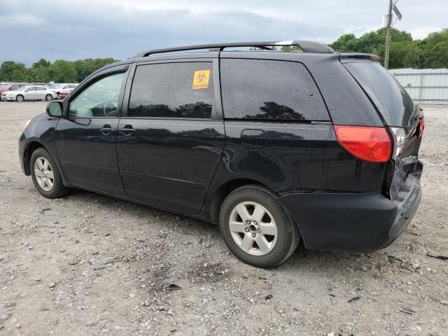 2008 Toyota Sienna XLE