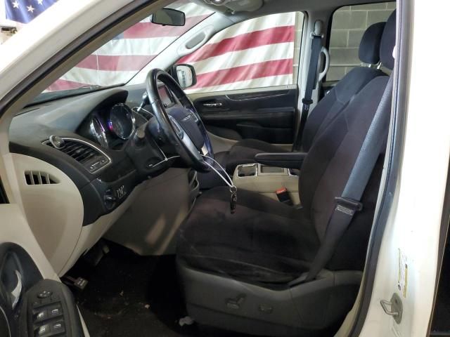 2011 Chrysler Town & Country Touring