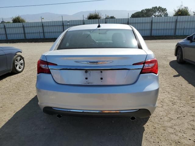 2012 Chrysler 200 Touring