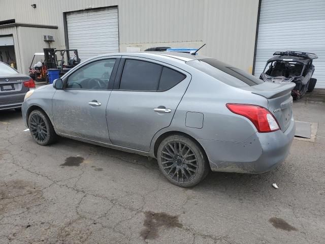 2014 Nissan Versa S