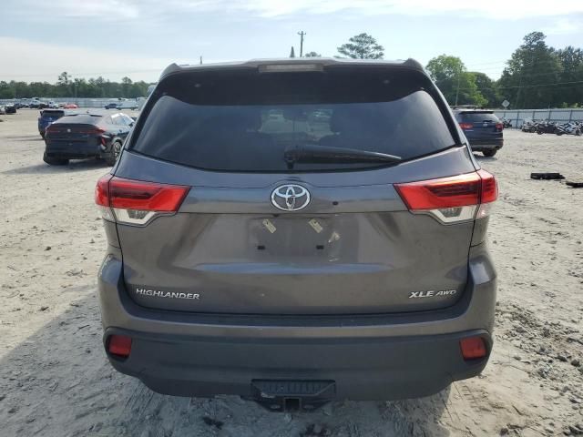 2019 Toyota Highlander SE