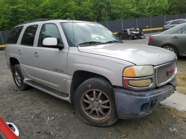 2004 GMC Yukon Denali