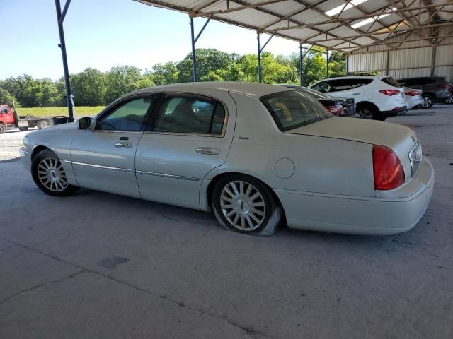 2004 Lincoln Town Car Ultimate