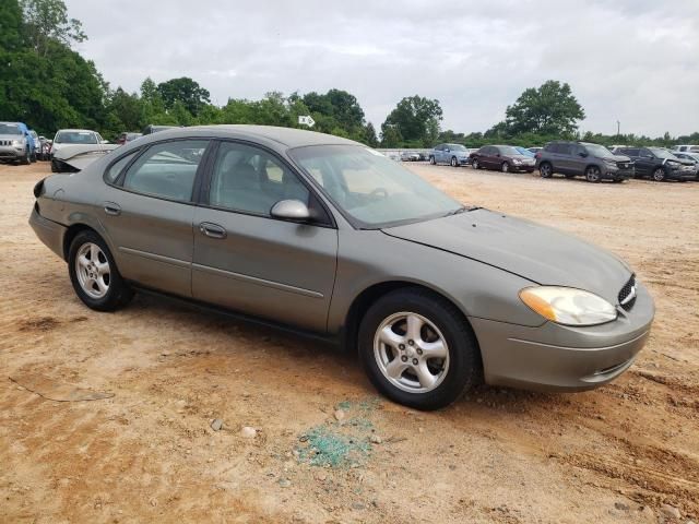 2003 Ford Taurus SE