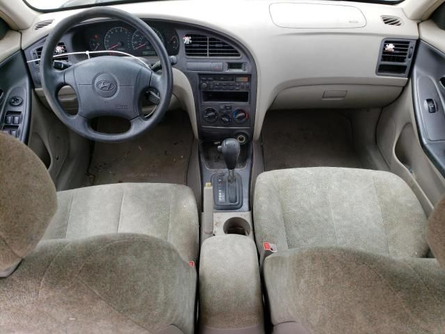 2001 Hyundai Elantra GLS