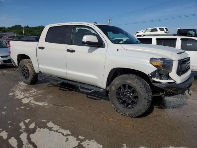 2016 Toyota Tundra Crewmax SR5