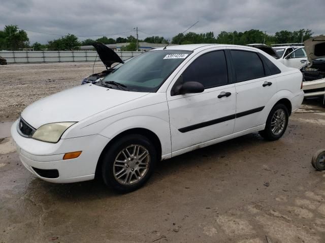 2005 Ford Focus ZX4