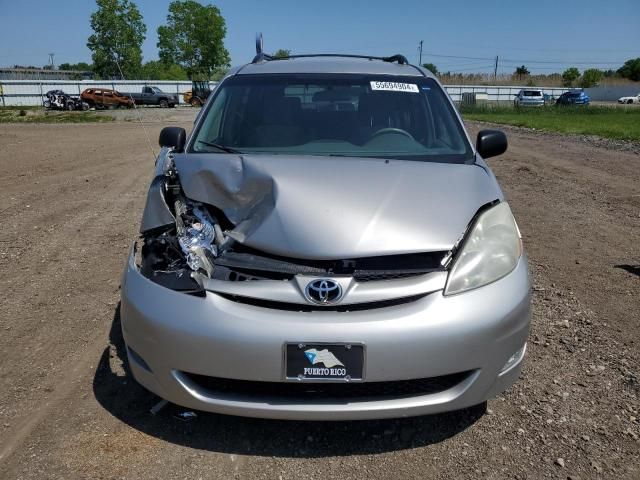 2010 Toyota Sienna CE