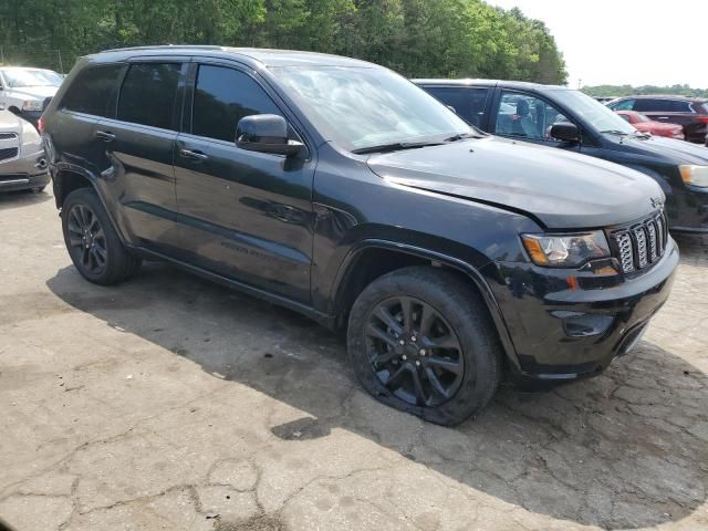 2020 Jeep Grand Cherokee Laredo