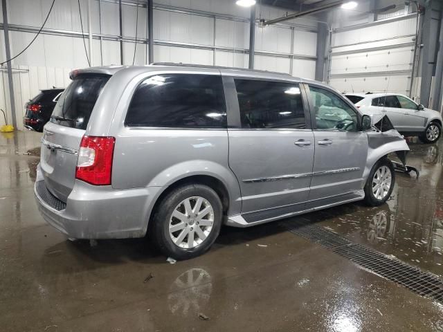 2016 Chrysler Town & Country Touring