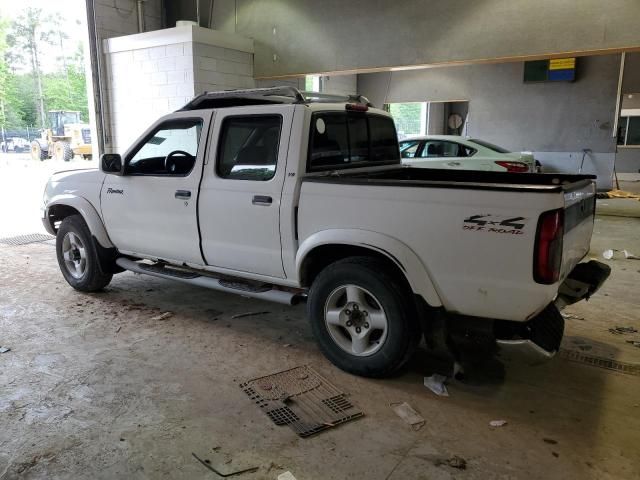 2000 Nissan Frontier Crew Cab XE