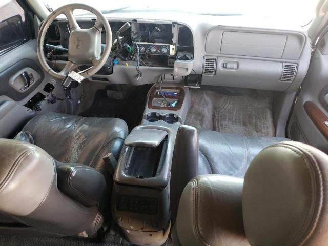 2000 GMC Denali