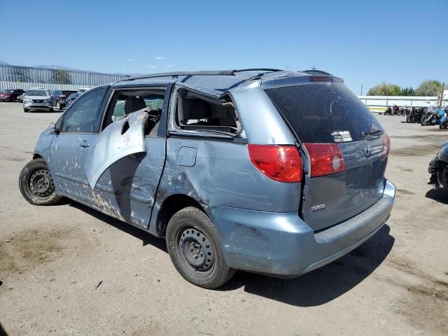 2010 Toyota Sienna CE