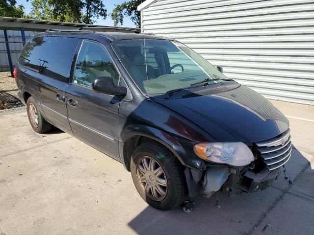 2006 Chrysler Town & Country Limited