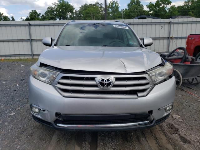 2013 Toyota Highlander Base