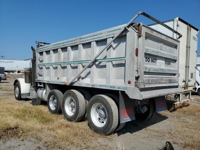 2000 Peterbilt 379