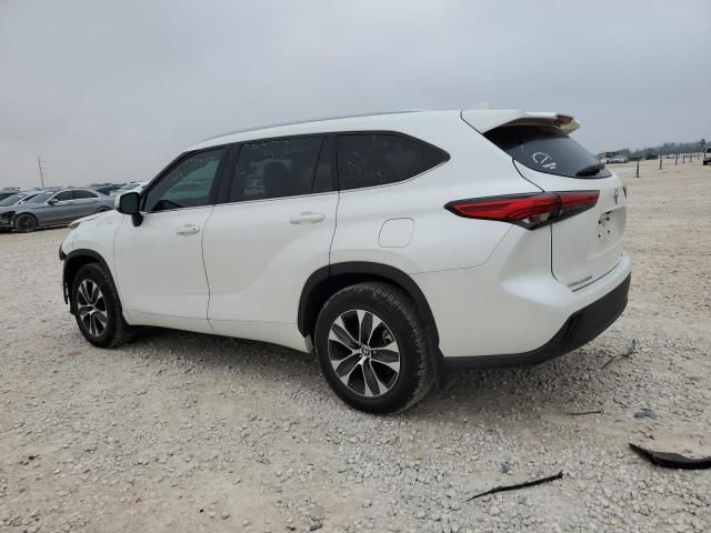 2020 Toyota Highlander XLE