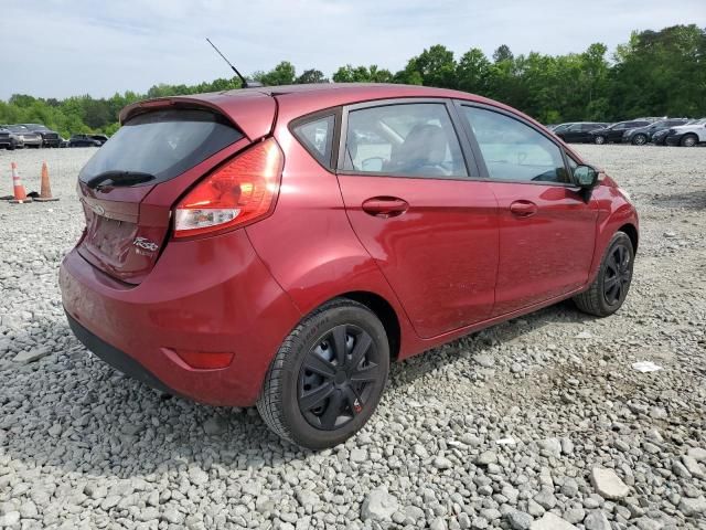 2013 Ford Fiesta SE