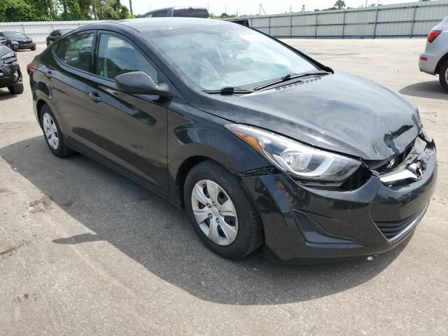 2016 Hyundai Elantra SE