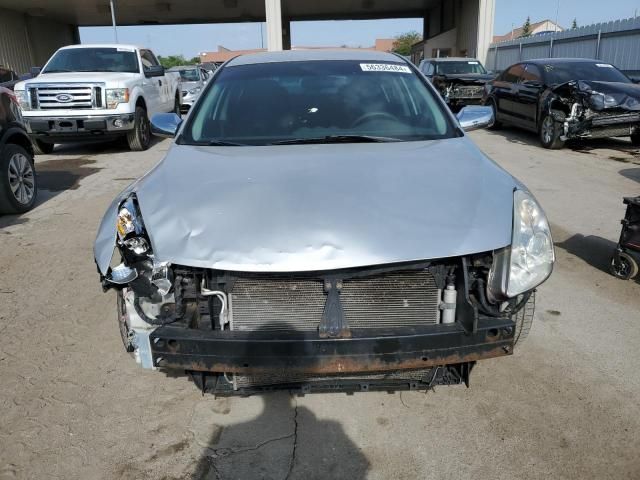 2011 Nissan Altima Base