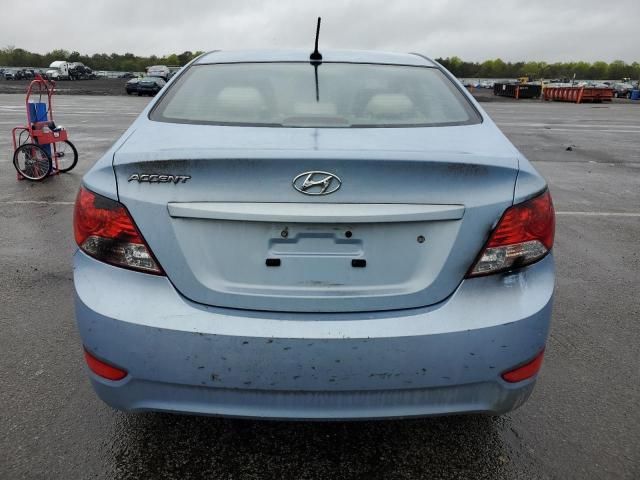 2013 Hyundai Accent GLS