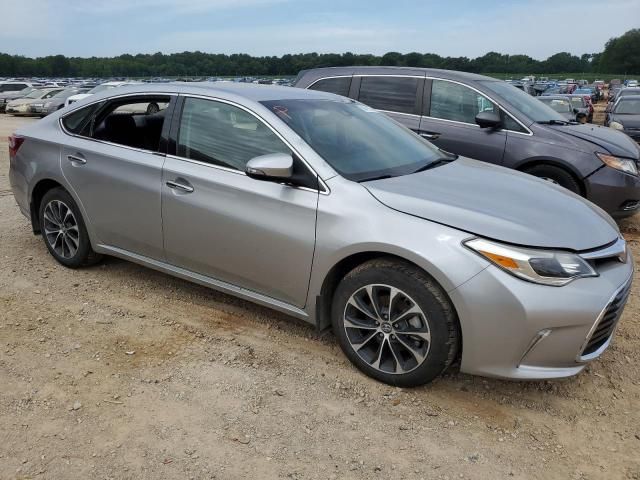 2018 Toyota Avalon XLE