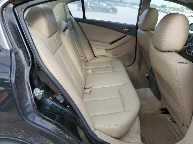 2011 Nissan Altima Base