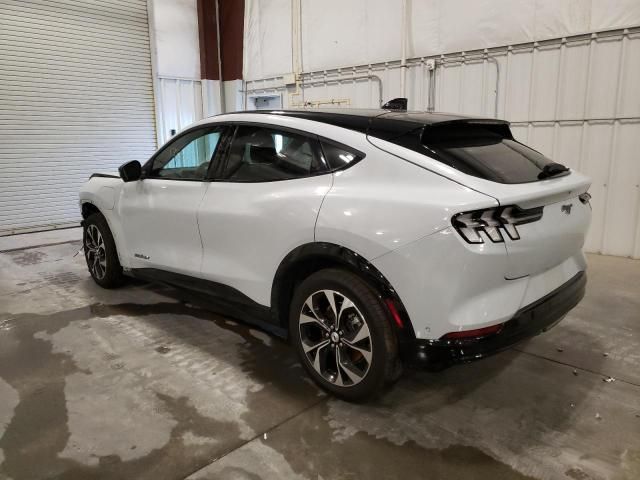 2022 Ford Mustang MACH-E Premium