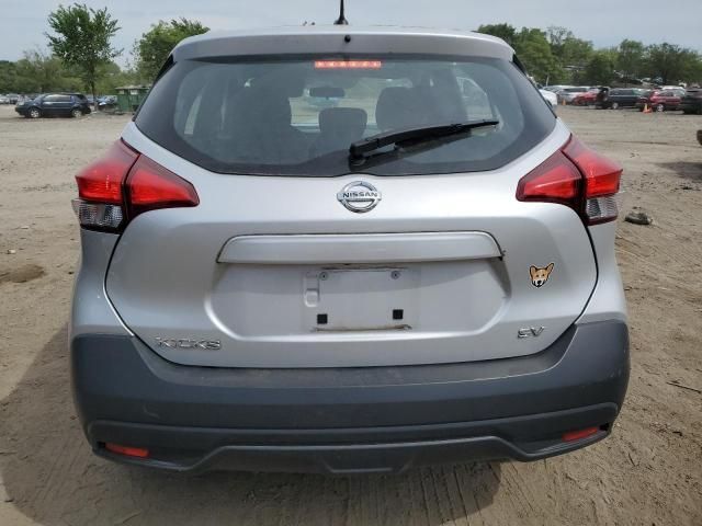 2018 Nissan Kicks S