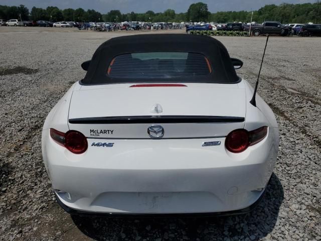 2018 Mazda MX-5 Miata Club