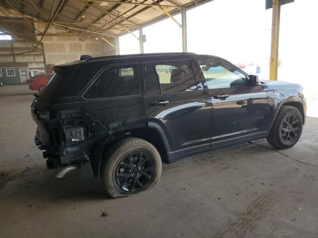 2024 Jeep Grand Cherokee Laredo