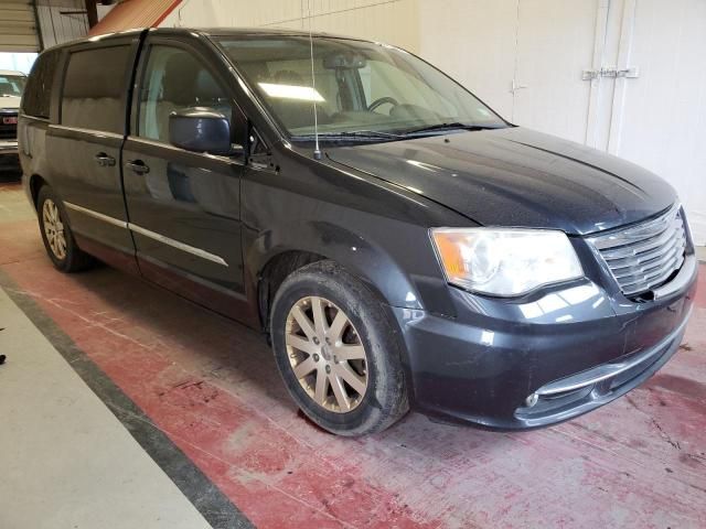 2013 Chrysler Town & Country Touring