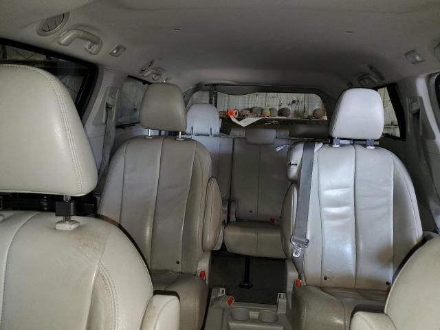 2012 Toyota Sienna XLE