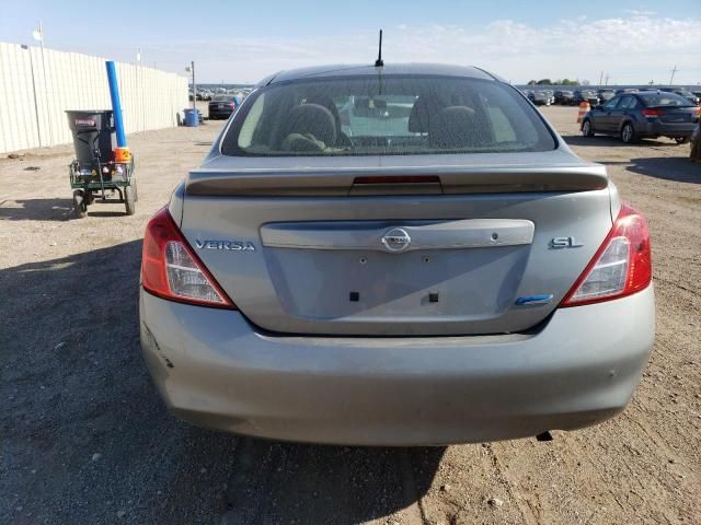 2013 Nissan Versa S