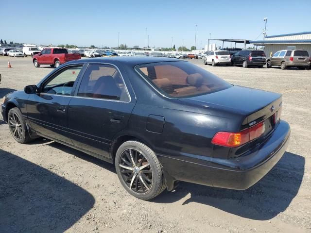 2001 Toyota Camry LE