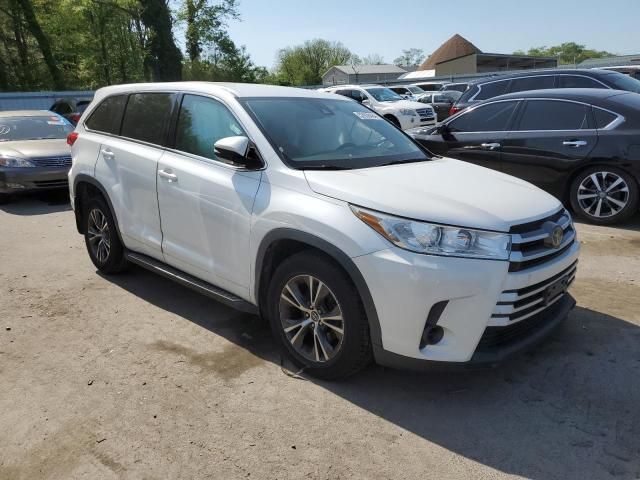 2017 Toyota Highlander LE