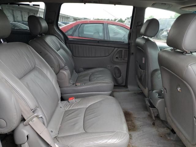 2008 Toyota Sienna XLE