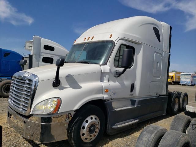 2016 Freightliner Cascadia 125