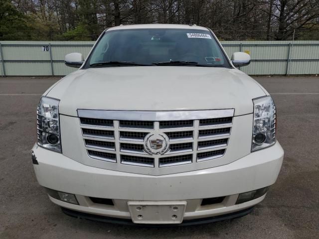 2011 Cadillac Escalade Luxury