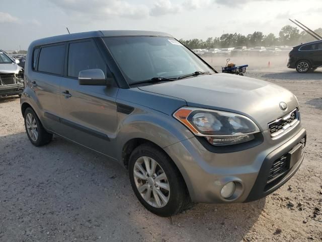 2013 KIA Soul +