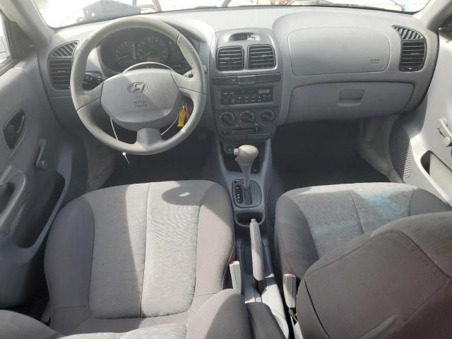 2004 Hyundai Accent GL