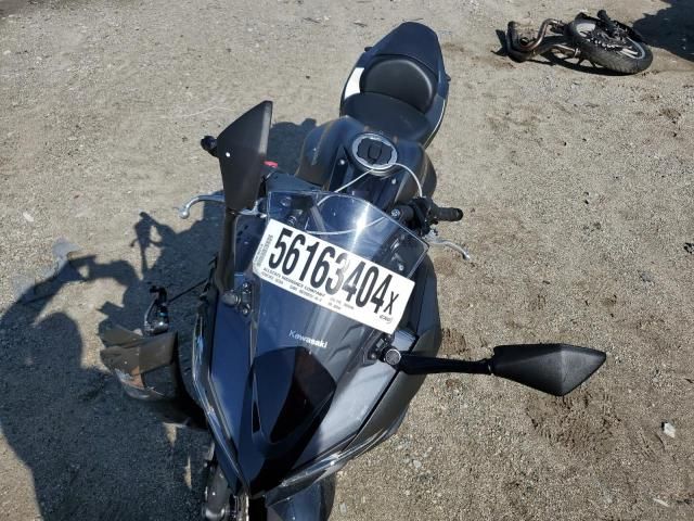 2023 Kawasaki EX650 R