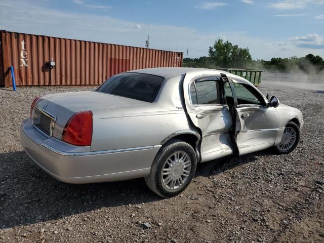 2008 Lincoln Town Car Signature Limited