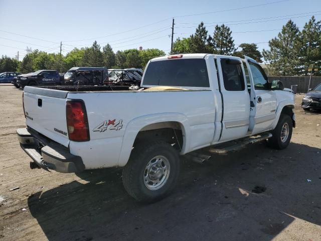 2004 Chevrolet Silverado K2500 Heavy Duty