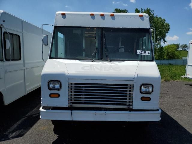 2002 Freightliner Chassis M Line WALK-IN Van