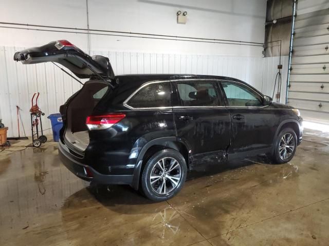 2019 Toyota Highlander LE